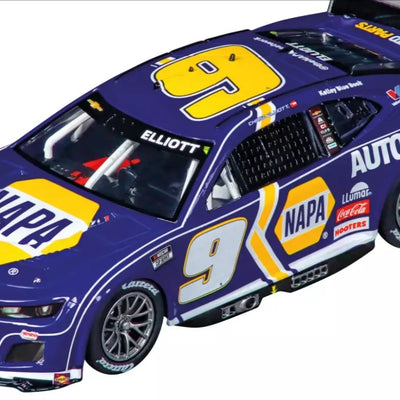 Carerra DIGITAL 1/32 - NASCAR Daytona Challenge 7.3m Set