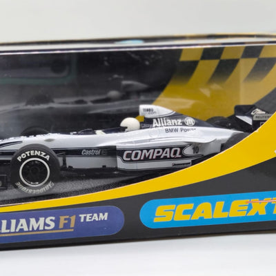 Scalextrix 1:32 F1