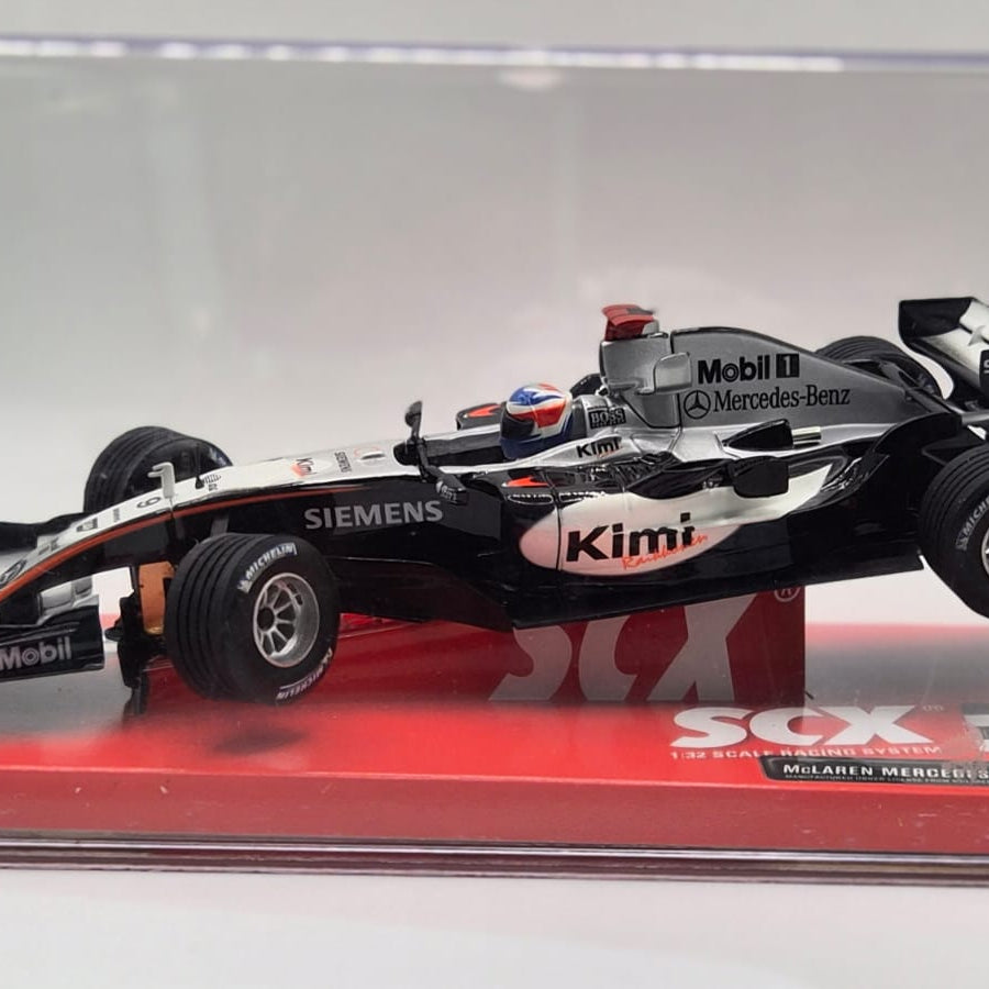 SCX 1:32 F1 Mclaren Merzedez MP4-20 Kimi
